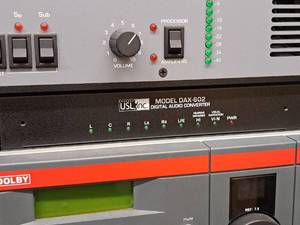 lot 26 image: USL Inc Rack-Mount Digital Audio Converter DAX-602