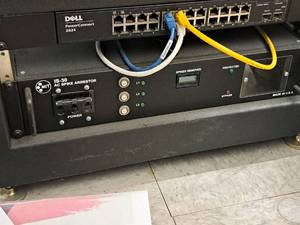 lot 36 image: MiT Rack-Mount AC Spike Arrestor IS-30