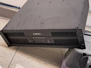 lot 43 image: QSC Rack-Mount Professional Amplifier ISA 750