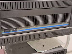 lot 72 image: QSC Rack-Mount Professional Stereo Amplifier 1400