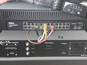 lot 78 image: Dell PowerConnect Rack-Mount 2824