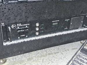lot 92 image: MiT Rack-Mount AC Spike Arrestor IS-30