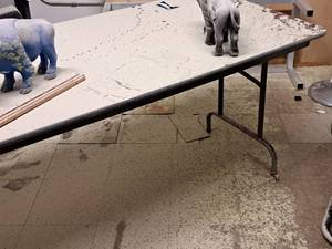 lot 167 image: 5 Folding Table