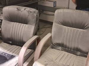 lot 170 image: Lot of (2) Padded Wood Office Entry Arm Chairs