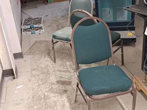 lot 178 image: Lot of (4) Padded Side Chairs