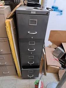 lot 188 image: Berger Metal File Cabinet 4-drawer