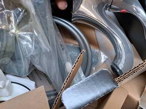 lot 268 image: Lot of (2) Kitchen Faucet Sets