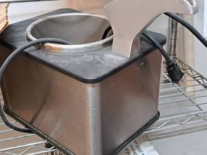 lot 279 image: Cheese WarmerDispenser