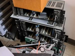 lot 299 image: Lot of  Misc. Electronic Components (for parts)
