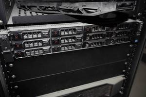 lot 109 image: Dell PowerEdge Rack-Mount RS10