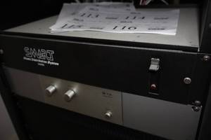 lot 115 image: Smart Rack-Mount Music Distribution System DA226