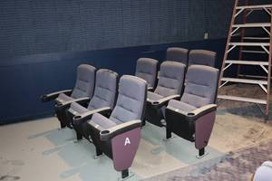 lot 423 image: Lot of (8 Seats) Section Seating