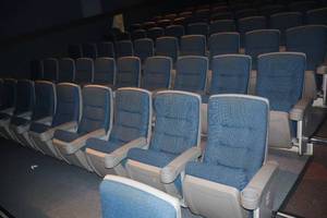 lot 486 image: Lot of (20 Seats) Theatre Seating 2-Rows