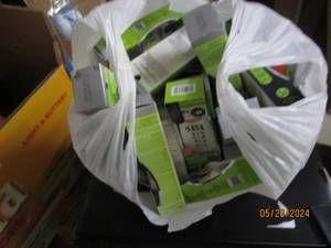 bag full of organic wear bb all in 1 beauty balm cream