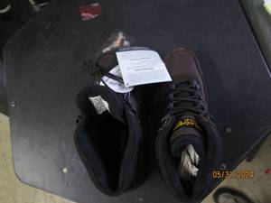 size 6.5 lacrosse steel toe boots...