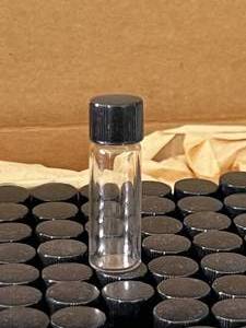 lot 44 image: 10 Gross - Screw Cap Vials 12 Dram, Short Style, 12 x 35mm Merco Brand