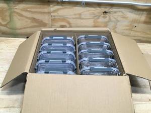 lot 39 image: Lot of 10 - Komuee 30oz Glass Tupperware