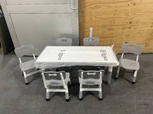 lot 63 image: Toddler Table and Chair Set