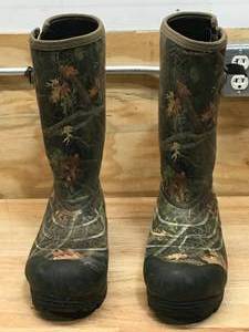 lot 95 image: Cabelas Zoned Comfort Trac 2,000-Gram Insulated Rubber Hunting Boots Size 14 for Men PO # 8533451 (Retail $149.99)