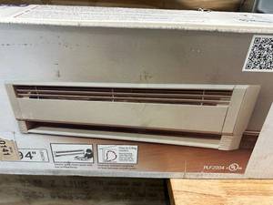 lot 159 image: HYDRONIC 94 Baseboard Heater