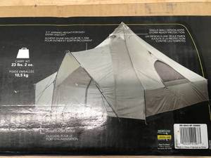 lot 2A image: Cabelas Outback Lodge 10x10 - Retail $399