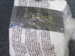 lot 52 image: GOLDTOE Mens Cotton Blend Athletic...