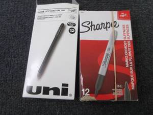 lot 99 image: Uni Jetstream 101 Ballpoint Pens, S...