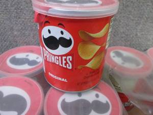 lot 113 image: 12- 1.3 oz Pringles Original...