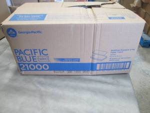 lot 117 image: Georgia-Pacific 21000  2-Ply Premiu...