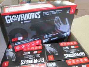 lot 123 image: Ammex Gloveworks Large Black Nitril...
