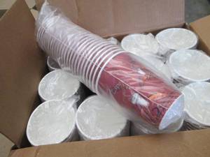 lot 130 image: Case of 300 Solo 12 oz Bistro Paper...
