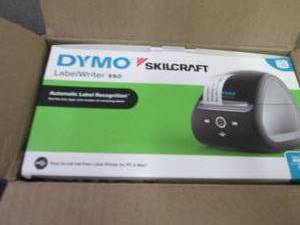 lot 144 image: DymoSkilcraft Labelwriter 550 Reta...
