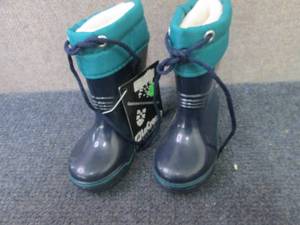 lot 205 image: Size 6 LaCrosse Boots...