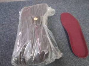 lot 261 image: 10 pr Removable Insoles...