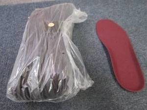 lot 262 image: 10 pr Removable Insoles...