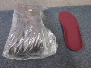 lot 270 image: 10 pr Removable Insoles...