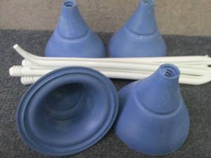lot 276 image: 4 Toilet Plunger Sets...
