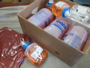 lot 286 image: 3 Gallons GoJo Pink Antmicrobial Lo...