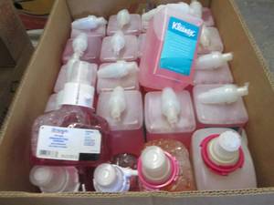lot 289 image: 16- 1L Kleenex Foam Skin Cleanser R...