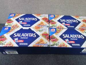 lot 321 image: 4- 48 oz Saliditas Saltine Crackers...