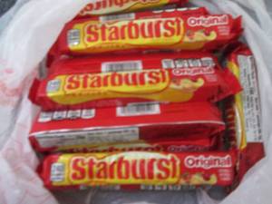 lot 368 image: 12- 2.07 oz Starburst...