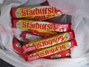 lot 369 image: 12- 2.07 oz Starburst...