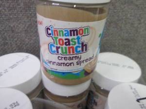 lot 435 image: 6- 10 oz Cinnamon Toast Crunch Crea...