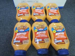 lot 452 image: 6- 22 oz Kraft Buffalo Style Dressi...