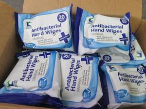 lot 476 image: 24- 20 ct Antibacterial Hand Wipes...