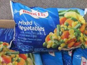 lot 482 image: Case of 12- 16 oz FROZEN Birds Eye ...