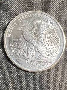 1 TROY OZ .999 FINE SILVER WALKING LIBERTY DESIGNED ROUND