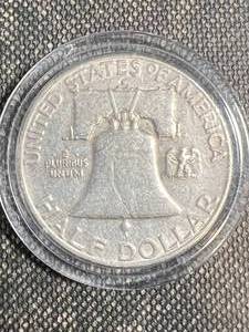1960-D US FRANKLIN HALF DOLLAR IN AIRTITE
