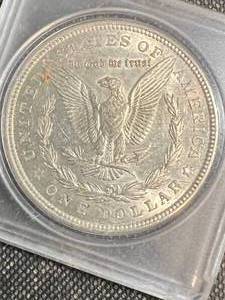 1921 US MORGAN SILVER DOLLAR IN CASE