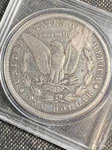 1882-CC US MORGAN SILVER DOLLAR IN CASE